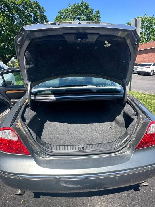 2005 Jaguar S-Type 2nd Gen - Image 9 of 9