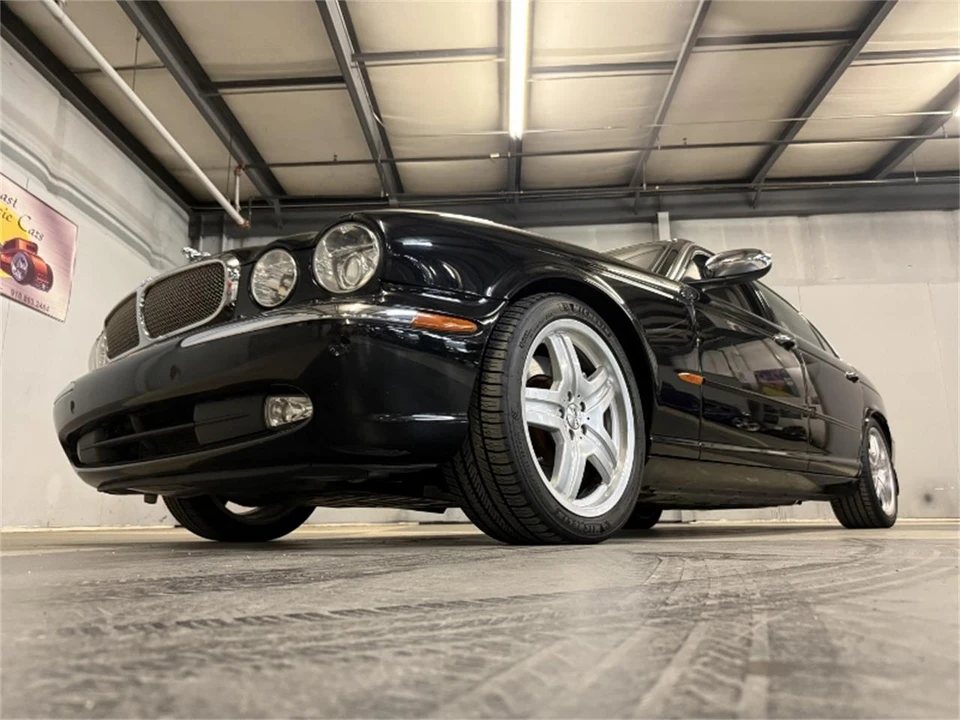 2005 Jaguar X350/X356/X358 XJ - Image 10 of 31
