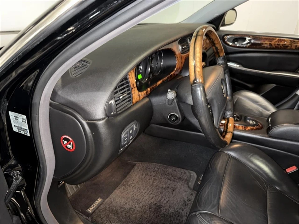 2005 Jaguar X350/X356/X358 XJ - Image 23 of 31