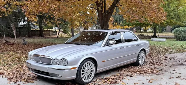 2005 Jaguar XJ8 Super V8