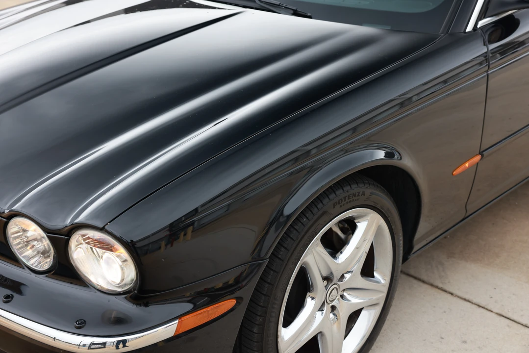 2005 Jaguar X350/X356/X358 XJR - Image 29 of 31
