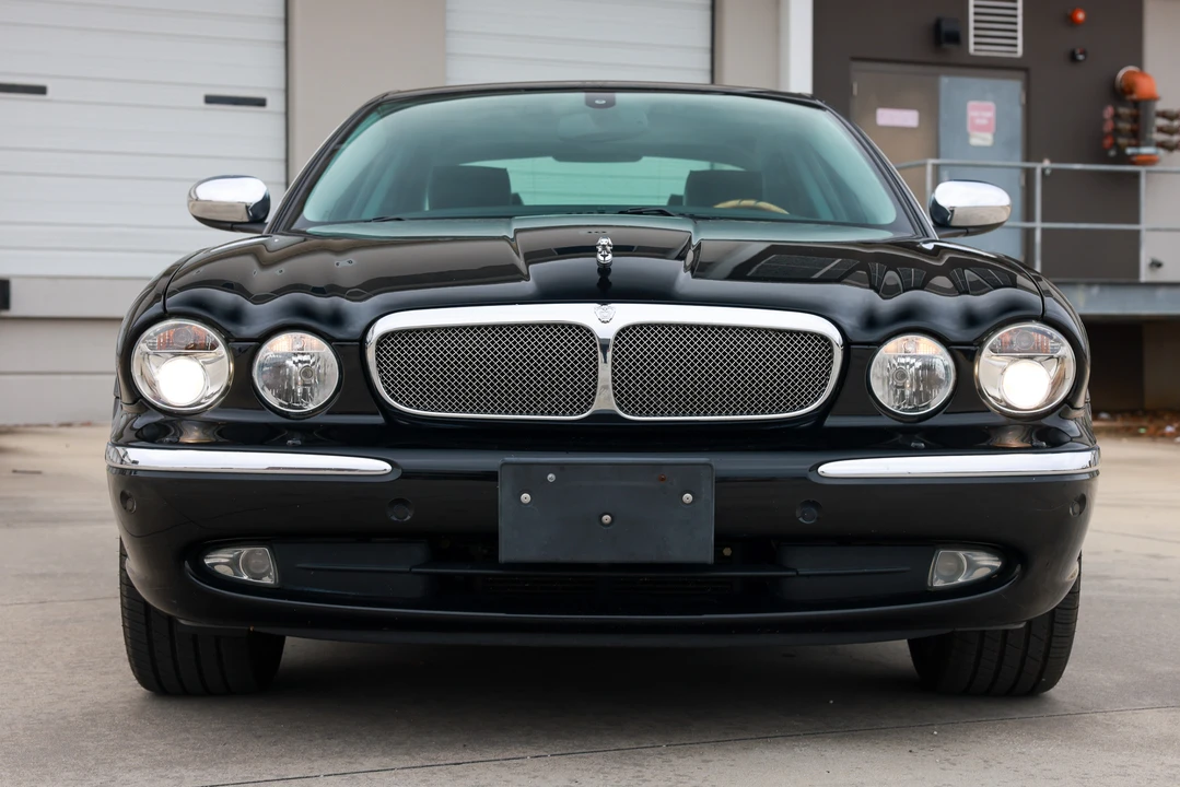 2005 Jaguar X350/X356/X358 XJR - Image 3 of 31