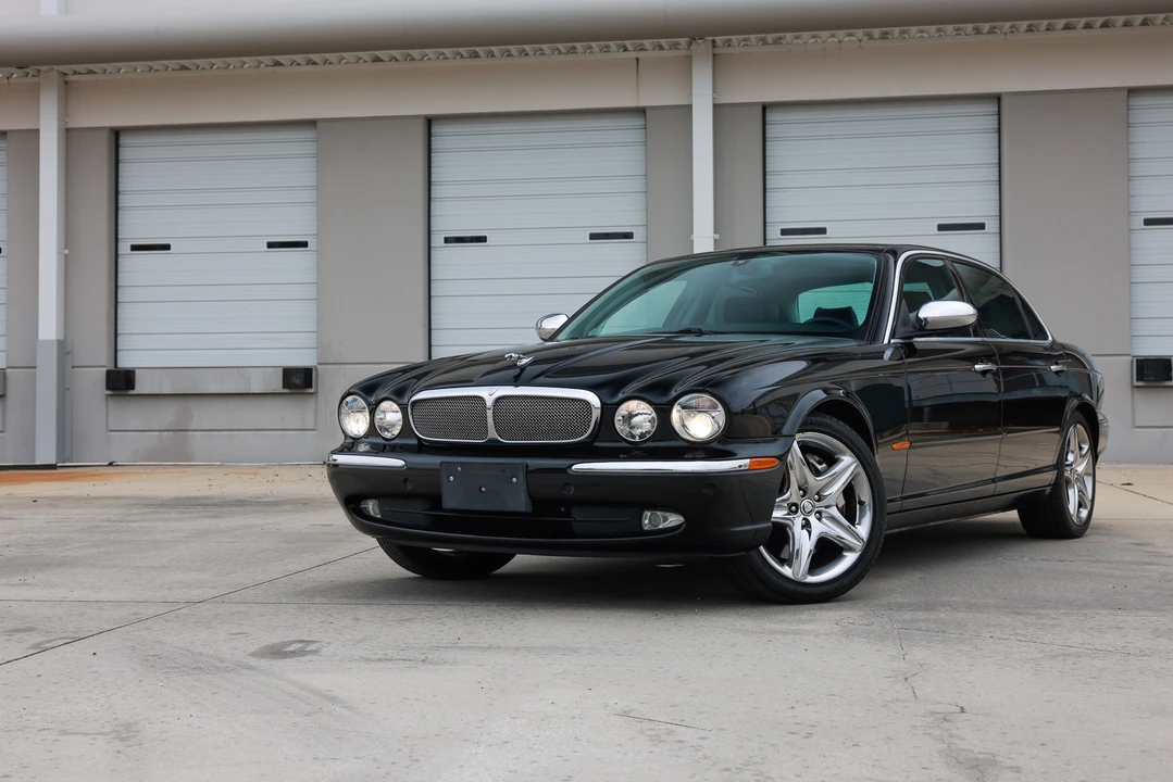 2005 Jaguar X350/X356/X358 XJR - Image 10 of 31