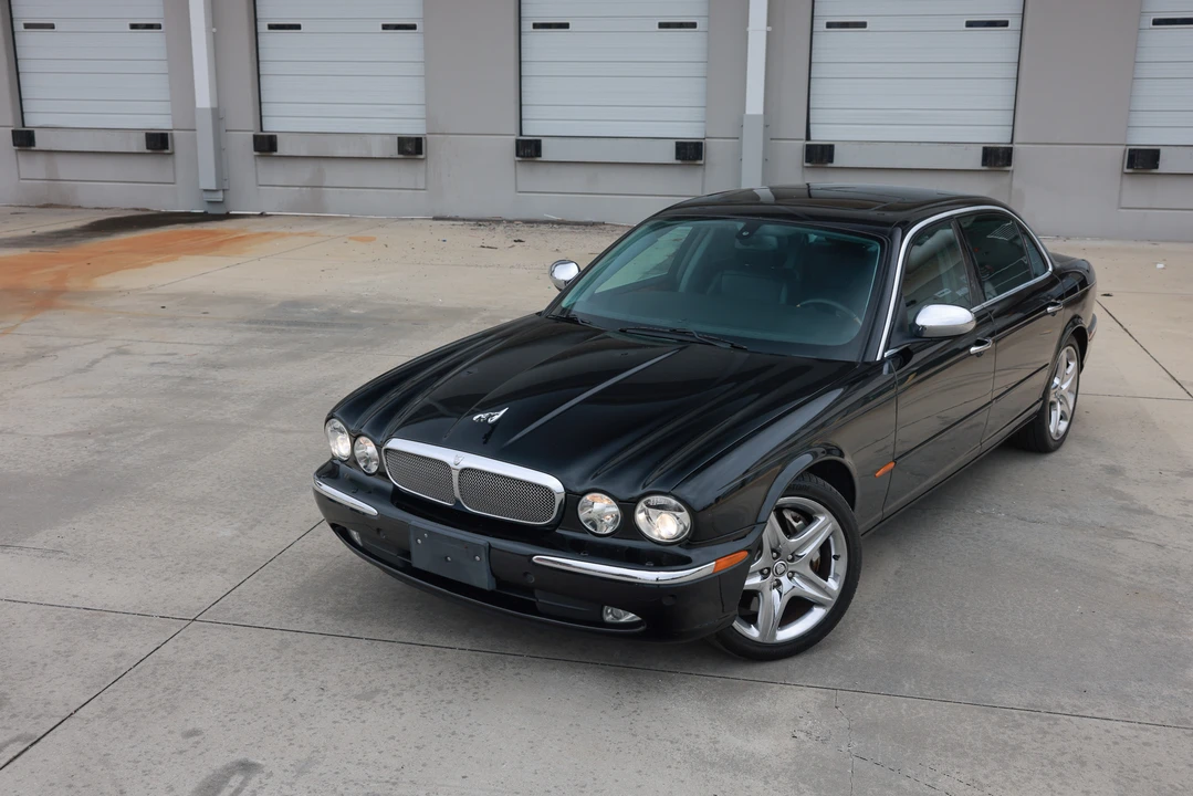 2005 Jaguar X350/X356/X358 XJR - Image 11 of 31
