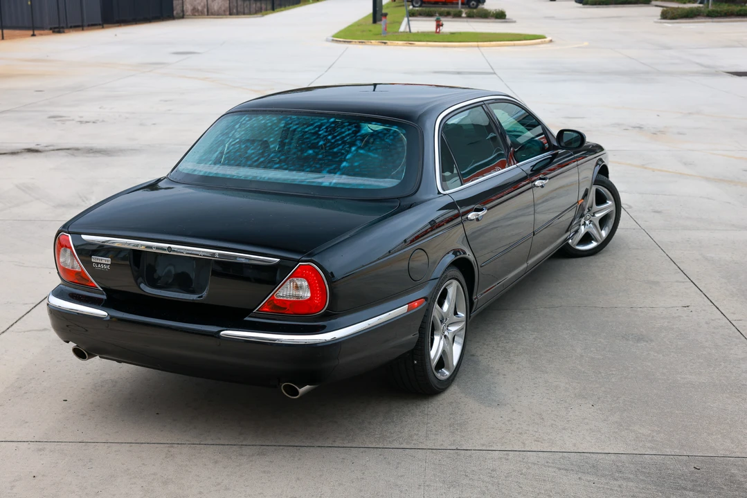 2005 Jaguar X350/X356/X358 XJR - Image 21 of 31