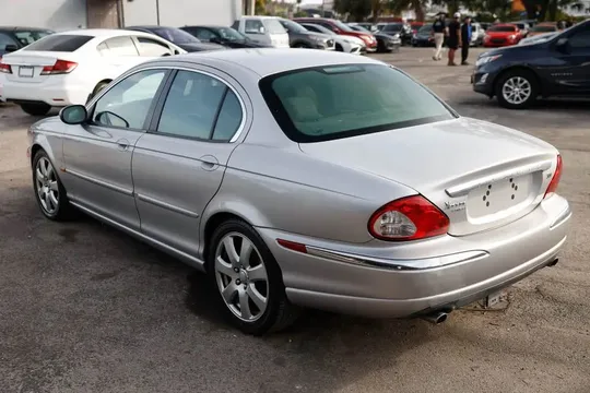 2005 Jaguar X-Type - Image 2 of 9