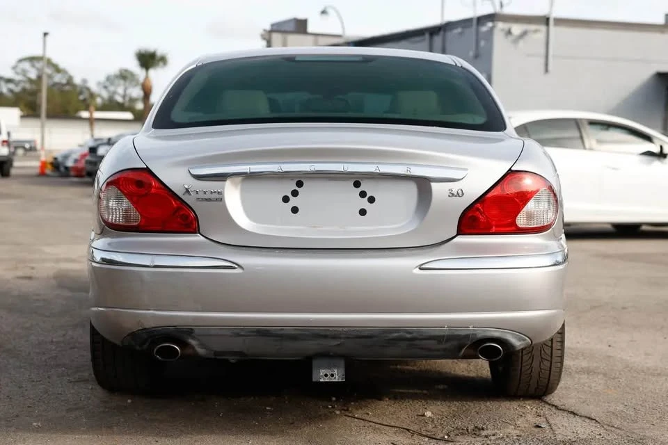 2005 Jaguar X-Type - Image 4 of 9
