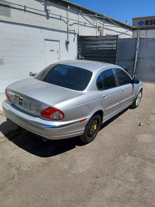 2005 Jaguar X-Type - Image 7 of 9