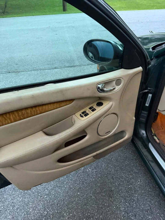 2005 Jaguar X-Type - Image 9 of 12