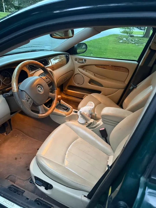2005 Jaguar X-Type - Image 10 of 12