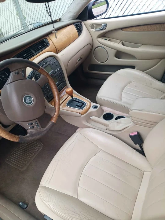 2005 Jaguar X-Type - Image 6 of 10