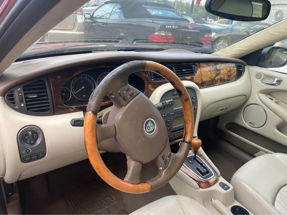 2005 Jaguar X-Type - Image 7 of 9