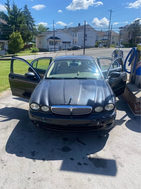 2005 Jaguar X-Type - Image 1 of 7