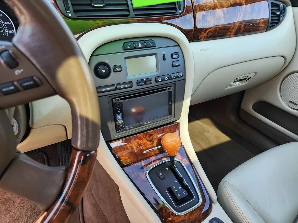 2005 Jaguar X-Type - Image 9 of 12