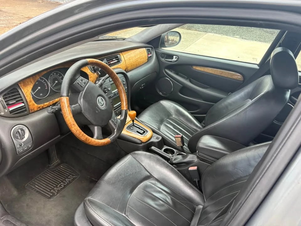 2005 Jaguar X-Type - Image 6 of 8