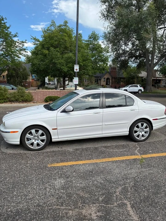 2005 Jaguar X-Type - Image 2 of 7