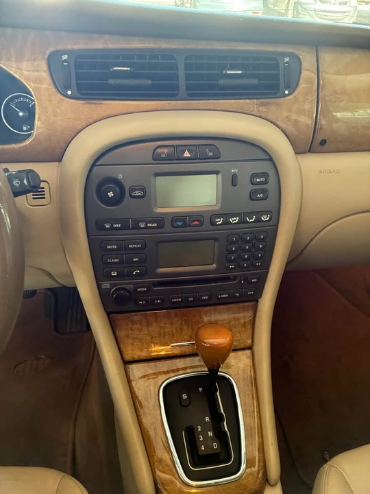 2005 Jaguar X-Type - Image 6 of 7