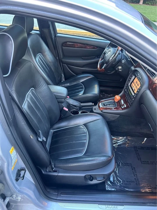 2005 Jaguar X-Type - Image 8 of 20