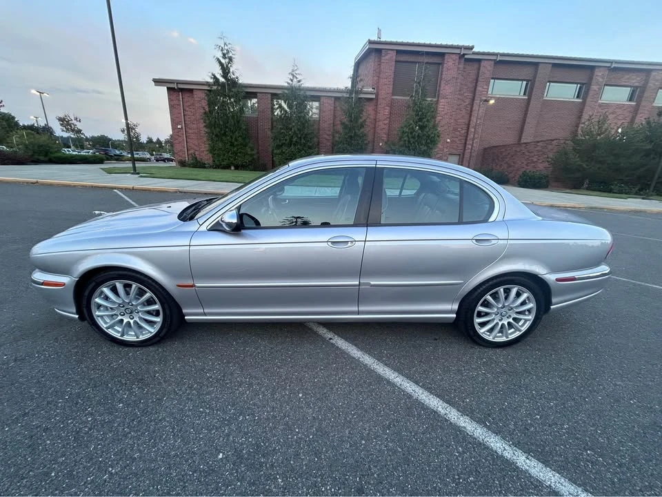 2005 Jaguar X-Type - Image 2 of 20