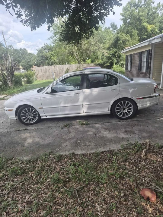 2005 Jaguar X-Type - Image 2 of 3