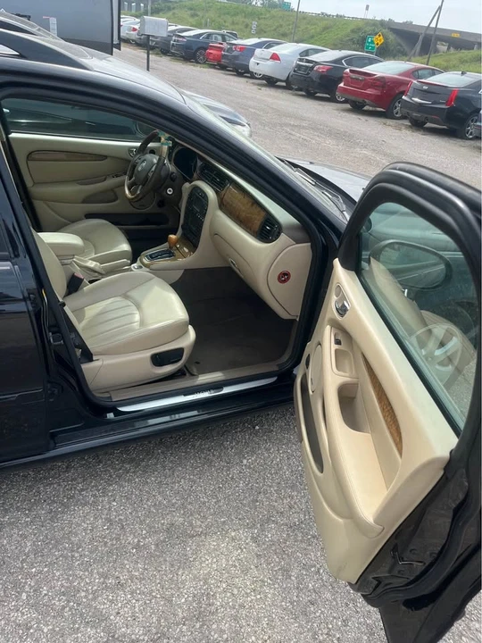 2005 Jaguar X-Type - Image 9 of 13