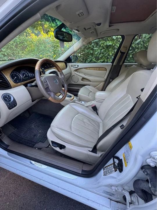 2005 Jaguar X-Type - Image 10 of 15