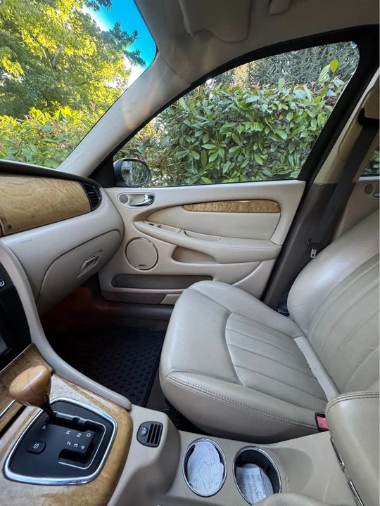 2005 Jaguar X-Type - Image 6 of 15
