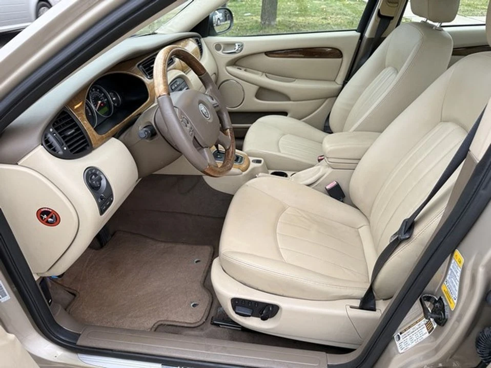 2005 Jaguar X-Type - Image 8 of 17