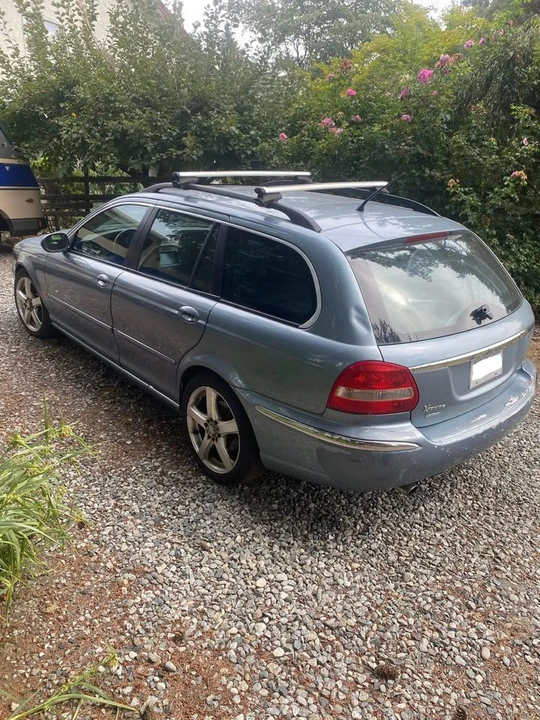 2005 Jaguar X-Type - Image 2 of 6