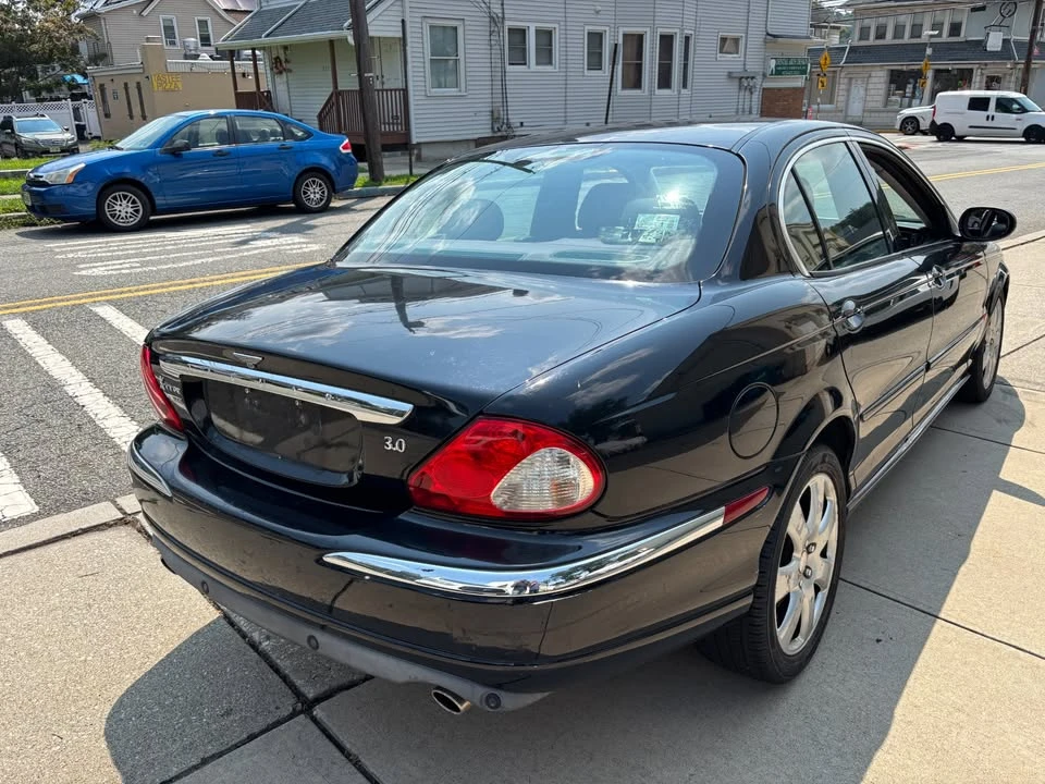 2005 Jaguar X-Type - Image 13 of 20