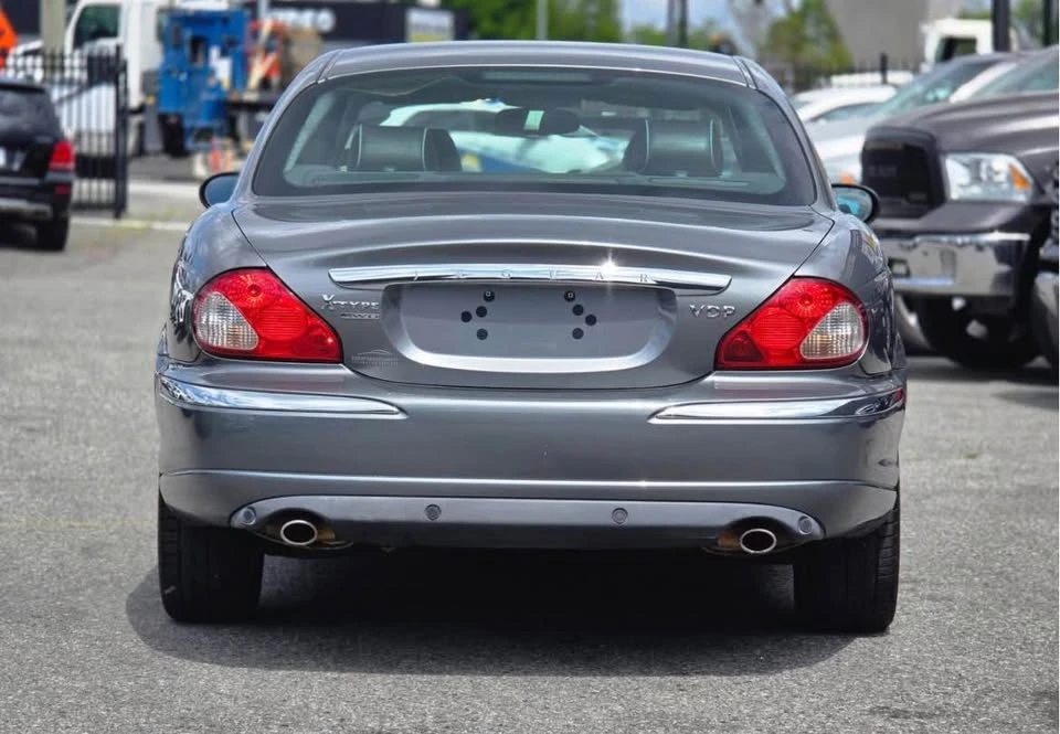 2005 Jaguar X-Type - Image 9 of 17