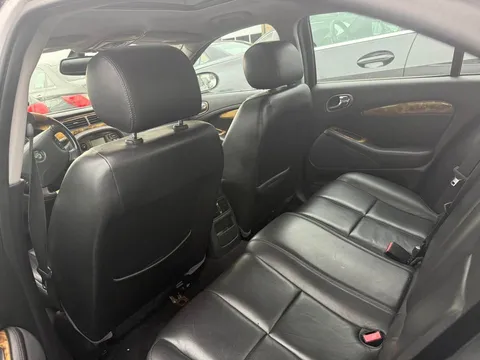 2005 Jaguar X-Type - Image 4 of 8