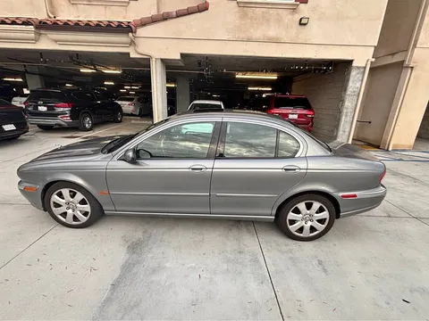 2005 Jaguar X-TYPE Sedan 4D