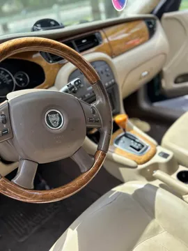 2005 Jaguar X-Type - Image 3 of 11