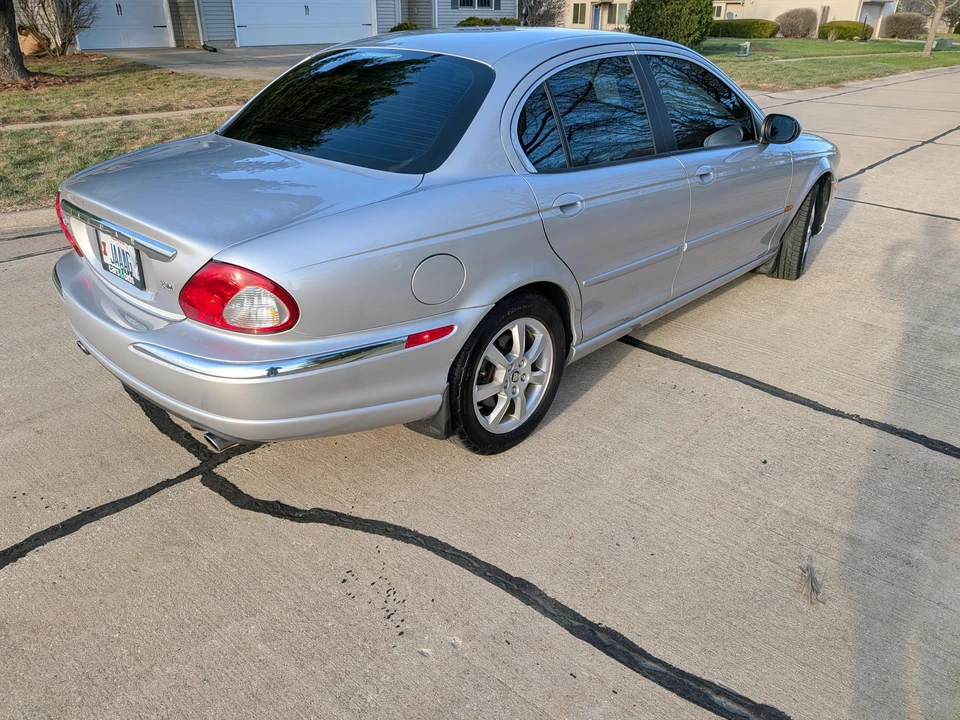 2005 Jaguar X-Type - Image 12 of 31