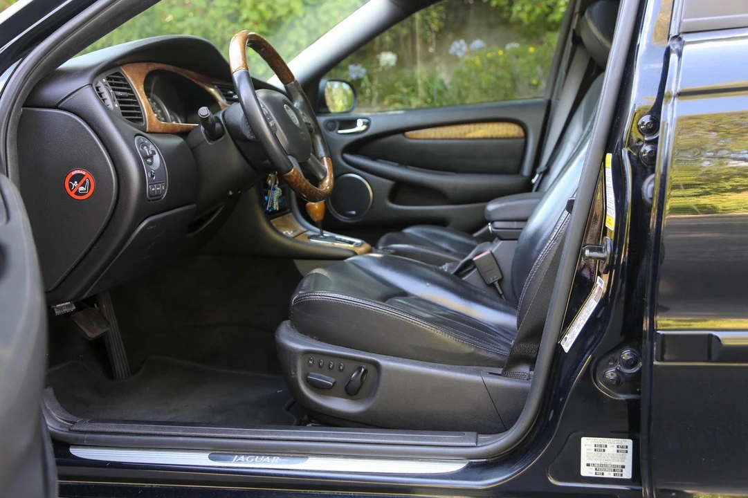 2005 Jaguar X-Type - Image 24 of 31