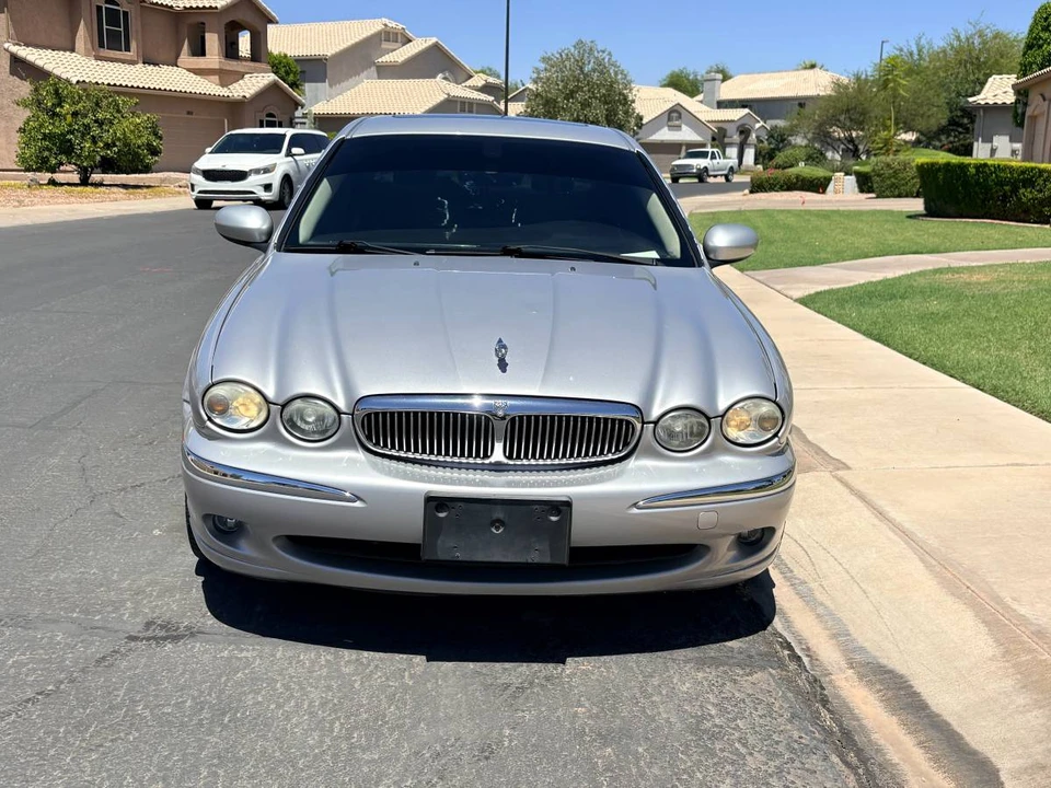 2005 Jaguar X-Type - Image 2 of 24
