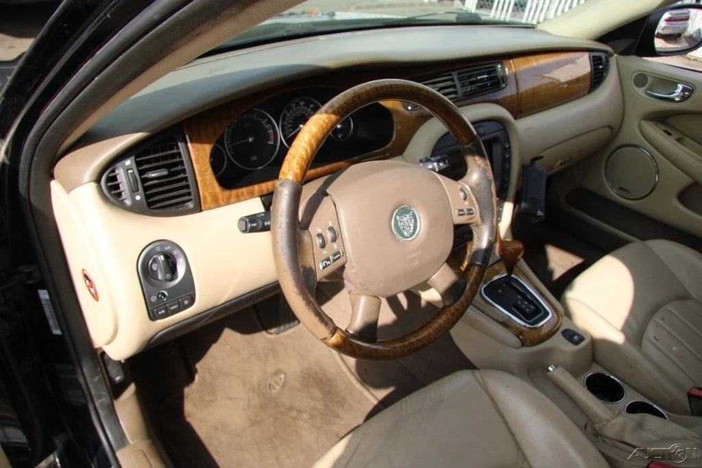 2005 Jaguar X-Type - Image 14 of 21
