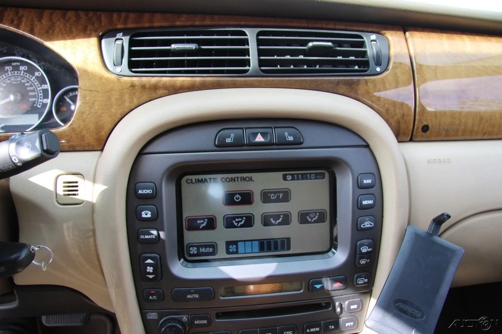 2005 Jaguar X-Type - Image 17 of 21