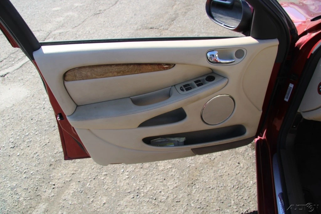 2005 Jaguar X-Type - Image 12 of 21