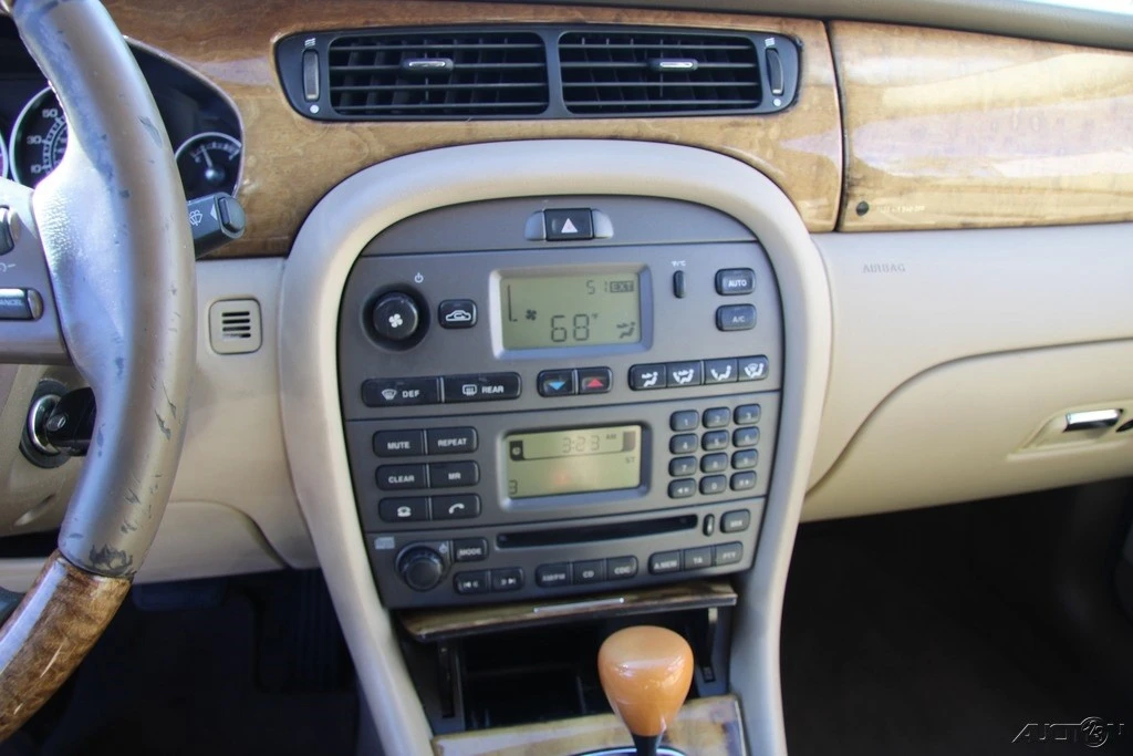 2005 Jaguar X-Type - Image 17 of 21