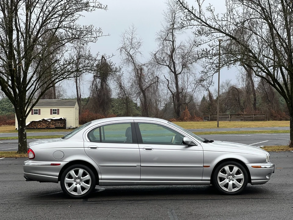 2005 Jaguar X-Type - Image 8 of 21