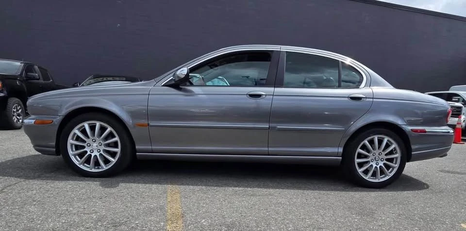 2005 Jaguar X-Type - Image 5 of 17
