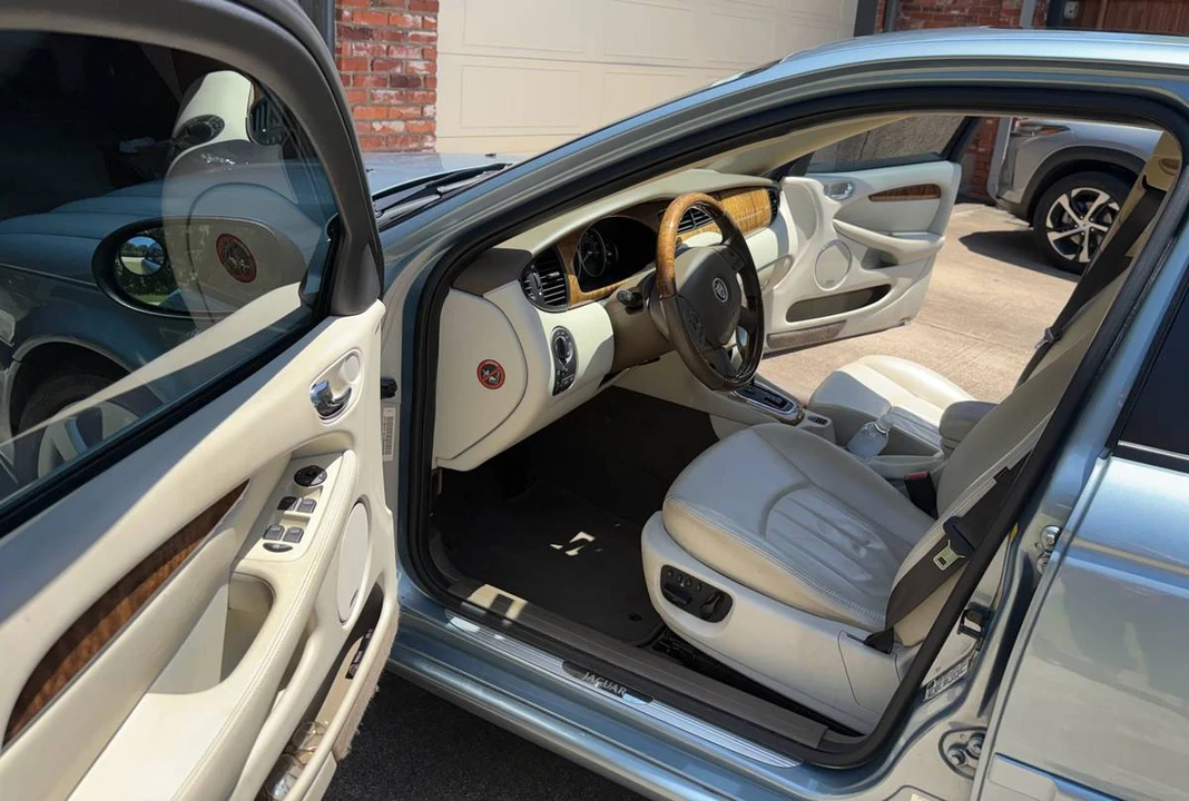 2005 Jaguar X-Type - Image 5 of 7