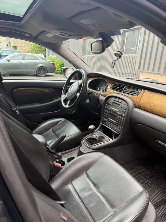 2005 Jaguar X-Type - Image 6 of 9