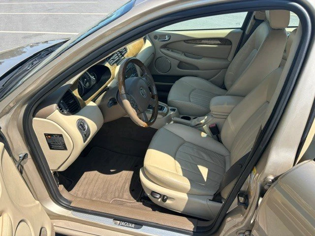 2005 Jaguar X-Type - Image 8 of 13