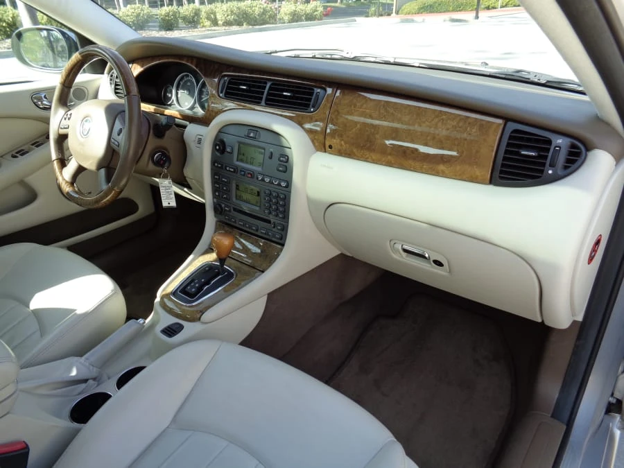 2005 Jaguar X-Type - Image 6 of 9