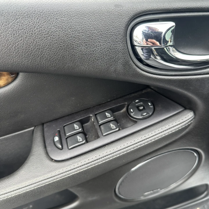 2005 Jaguar X-Type - Image 15 of 21