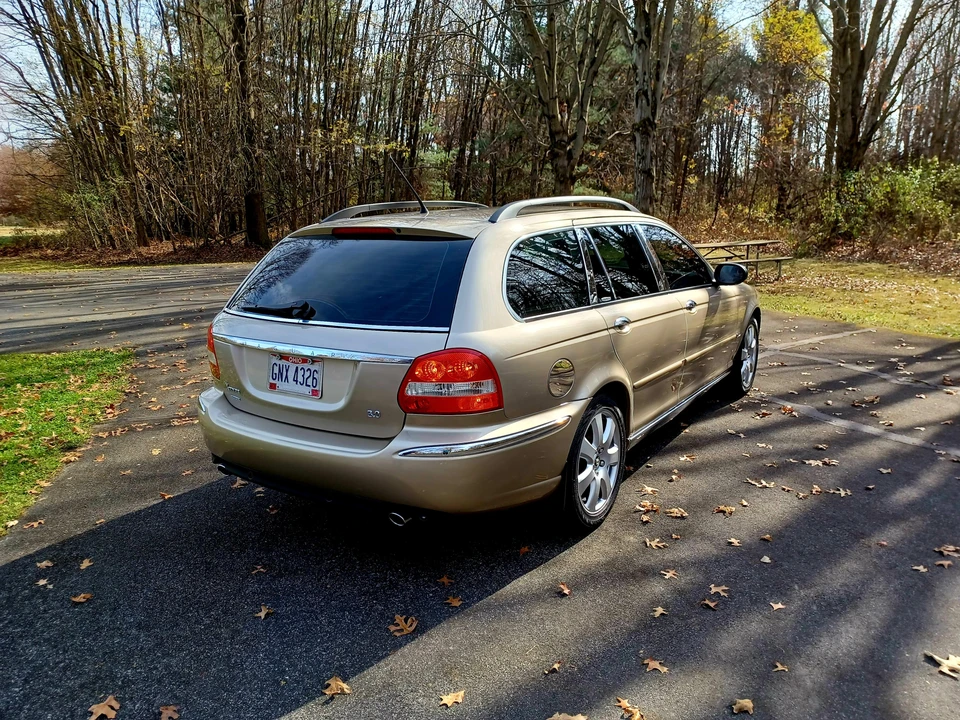 2005 Jaguar X-Type - Image 12 of 31