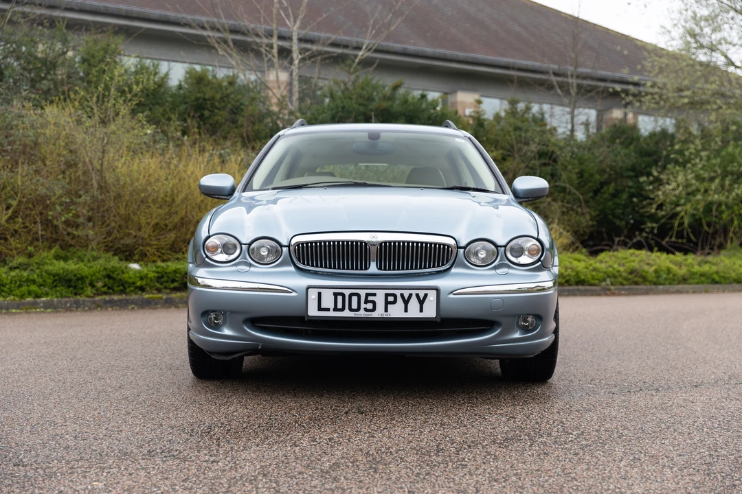 2005 Jaguar X-Type - Image 2 of 31